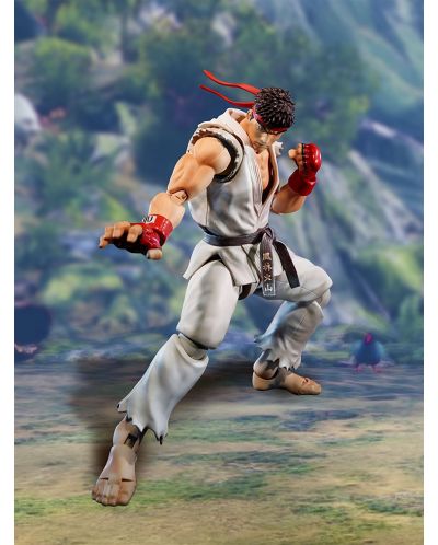 Street Fighter V S.H. Figuarts Action Figure - Ryu, 15 cm - 5