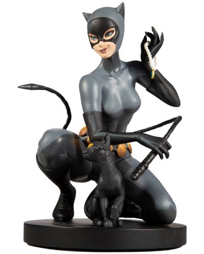Статуетка DC Direct DC Comics: Batman - Catwoman (by Stanley Artgerm Lau), 19 cm - 3