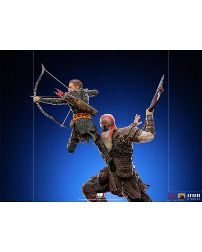 Статуетка Iron Studios Games: God of War - Kratos & Atreus, 34 cm - 6