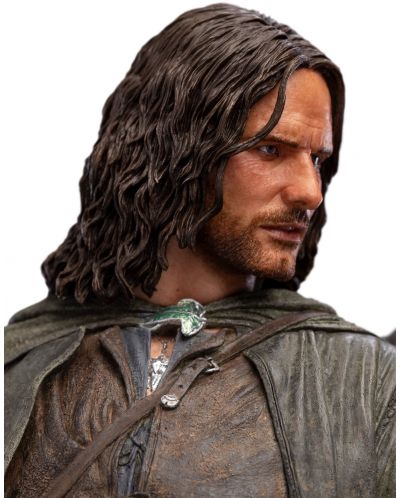 Статуетка Weta Movies: The Lord of the Rings - Aragorn, Hunter of the Plains (Classic Series), 32 cm - 6