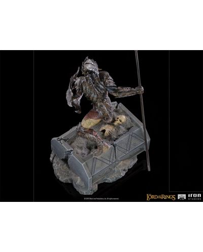 Статуетка Iron Studios Movies: Lord of The Rings - Armored Orc, 20 cm - 9
