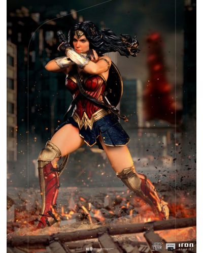 Статуетка Iron Studios DC Comics: Justice League - Wonder Woman, 18 cm - 9
