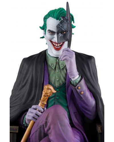 Статуетка McFarlane DC Comics: Batman - The Joker (DC Direct) (By Tony Daniel), 15 cm - 2