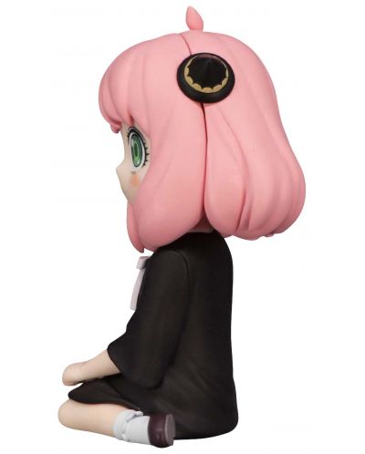 Статуетка FuRyu Animation: Spy x Family - Anya Forger (Sitting on the Floor) (Noodle Stopper), 7 cm - 8
