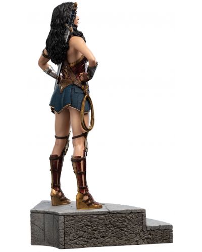 Статуетка Weta DC Comics: Justice League - Wonder Woman (Zack Snyder's Justice league), 37 cm - 3