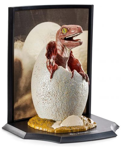Статуетка The Noble Collection Movies: Jurassic Park - Raptor Egg (Life Finds A Way) (30th Anniversary), 12 cm - 4