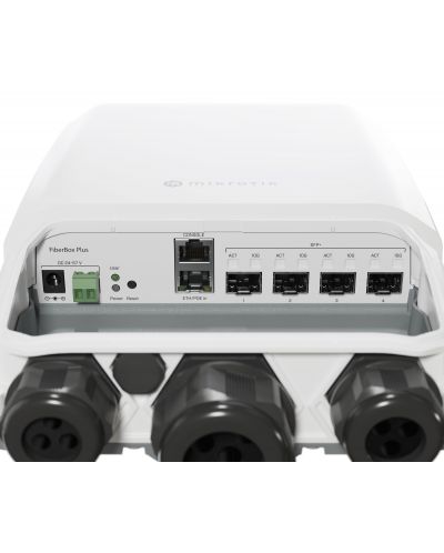 Суич Mikrotik - CRS305-1G-4S+OUT FiberBox Plus, 5 порта, бял - 4