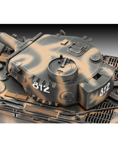 Сглобяем модел Revell - 75 години танк Tiger I (05790) - 6