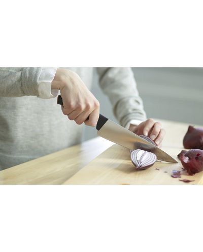 Универсален кухненски нож Fiskars - Functional Form, 20 cm - 2