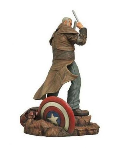Фигура Marvel Statue Gallery - Old Man Logan - 3