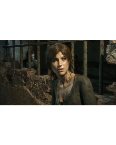 Xbox One 1TB + Rise of Tomb Raider & TR Definitive - 6