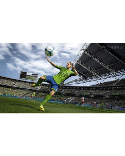 Xbox One + FIFA 15 - 10