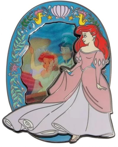 Значка Loungefly Disney: The Little Mermaid - Lenticular Princess - 1