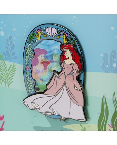 Значка Loungefly Disney: The Little Mermaid - Lenticular Princess - 3
