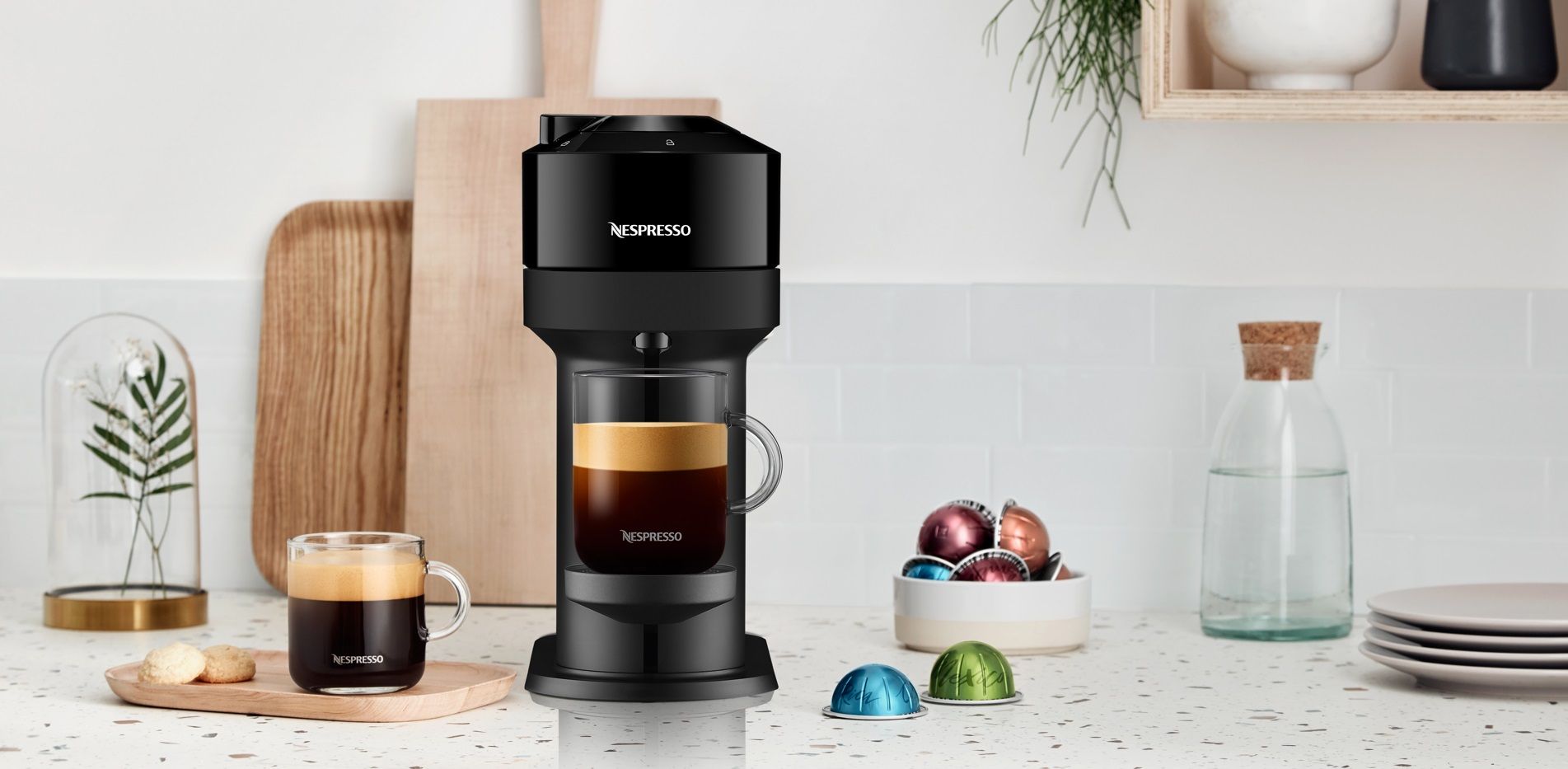 Кафемашина с капсули Nespresso - Vertuo Next,GCV1-EUMBNE-S, 1 l, черна ...