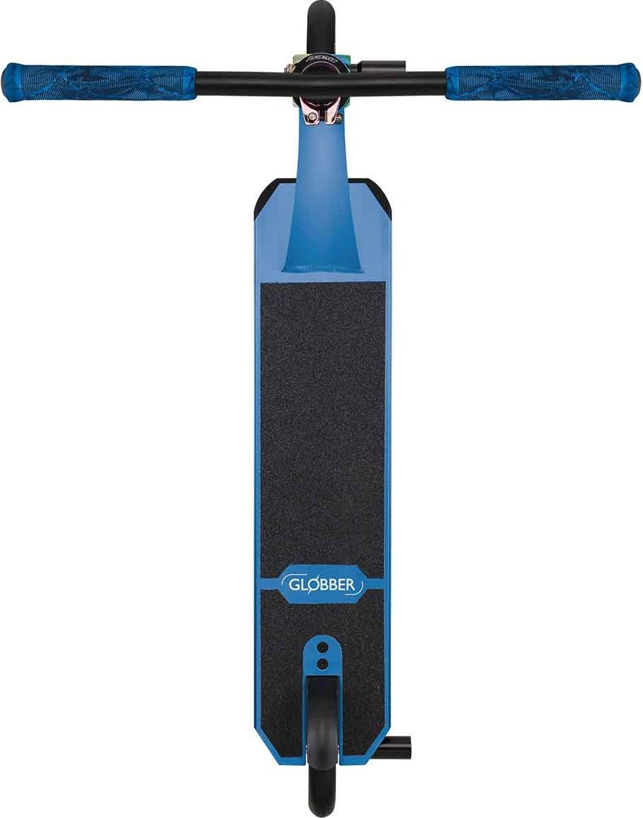 Тротинетка Globber stunt scooter GS 900 deluxe, черна/синя Отлична цена Ozone.bg