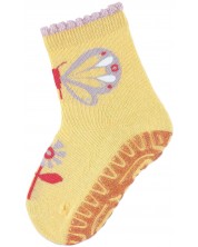 Чорапи с неплъзгащо стъпало Sterntaler - Пеперуда, 25/26 размер, 3-4 г, жълти