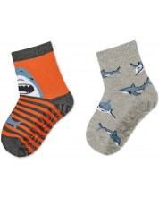 Чорапи със силиконова подметка Sterntaler - С акули, 19/20 размер, 12-18 месеца, 2 чифта