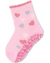 Детски чорапи със силиконова подметка Sterntaler - На сърчица, 25/26 размер, 3-4 години, розови
