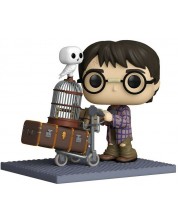 Фигура Funko POP! Deluxe: Harry Potter - Harry Potter Pushing Trolley #135