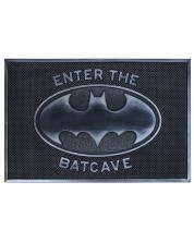 Изтривалка за врата Pyramid DC Comics: Batman - Welcome To The Batcave -1