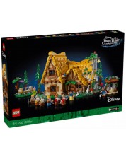 Конструктор LEGO Disney - Колибата на Снежанка и седемте джуджета (43242) -1