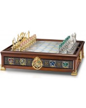 Шах The Noble Collection - The Hogwarts Houses Quidditch Chess Set -1