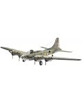 Сглобяем модел на военен самолет Revell - B-17F Memphis Belle (04279) - 1t