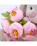 Плюшена играчка Budi Basa - Зайка Ми, с букет от рози, 18 cm - 3t