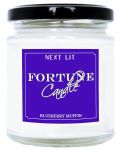 Ароматна свещ с късметче Next Lit Fortune Candle - Мъфин с боровинки, на български - 1t