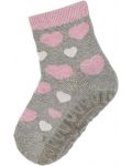 Чорапи с неплъзгащо стъпало Sterntaler - Сърчица, 17/18 размер, 6-12 м, сиви - 1t