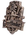 Декорация за стена Nemesis Now: Movies - Harry Potter - Gryffindor, 20 cm - 2t