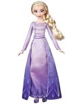 Кукла Hasbro Frozen 2 - Елза от Арендел, с 2 рокли - 3t