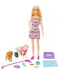 Игрален комплект Barbie - Барби с кученца и куче в инвалидна количка - 1t