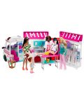 Игрален комплект Barbie - Трансформираща се линейка, Клиника, 20 aксесоара - 3t