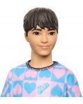 Кукла Barbie Fashionistas - 219, Кен, с блуза на сърца - 2t