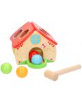 Дървена игра Jouéco - Къща, с чукче и топчета - 1t
