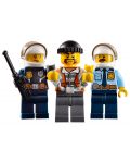 Конструктор Lego City - Проблем с влекач (60137) - 6t