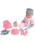 Пишкаща кукла-бебе Moni Toys - Със сива шапка и аксесоари, 36 cm - 1t
