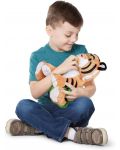 Плюшена играчка Melissa & Doug - Бебе тигър, с принадлежности - 3t