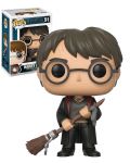 Фигура Funko Pop! Movies: Harry Potter with Firebolt Feather, #51 - 2t