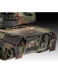 Сглобяем модел Revell Военни: Танкове - Леопард 1A5 - 2t