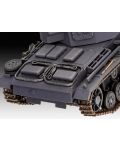 Сглобяем модел Revell Pazer III  "Светът на танковете" - 3t
