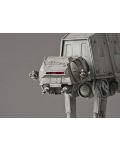 Сглобяем модел Revell Космически: Star Wars - AT-AT - 3t