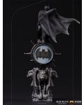 Статуетка Iron Studios DC Comics: Batman - Batman (Batman Returns) (Deluxe Version), 34 cm - 2t