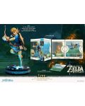 Статуетка First 4 Figures Games: The Legend of Zelda - Link (Breath of the Wild), 25 cm - 9t
