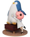 Статуетка FuRyu Animation: Spy x Family - Anya Forger with Penguin, 19 cm - 3t