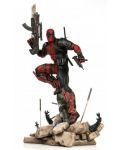 Фигура Marvel Comics PrototypeZ Statue 1/6 Deadpool, 46 cm - 1t