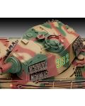 Сглобяем модел Revell - Танк Tiger II Ausf. B (03249) - 6t