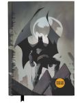 Тефтер SD Toys DC Comics: Batman - Bat Signal, светещ - 1t